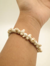 Load image into Gallery viewer, PINCHED BRACELET
