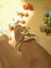 Load image into Gallery viewer, CLOVER RING

