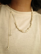 Load image into Gallery viewer, PINCHED NECKLACE
