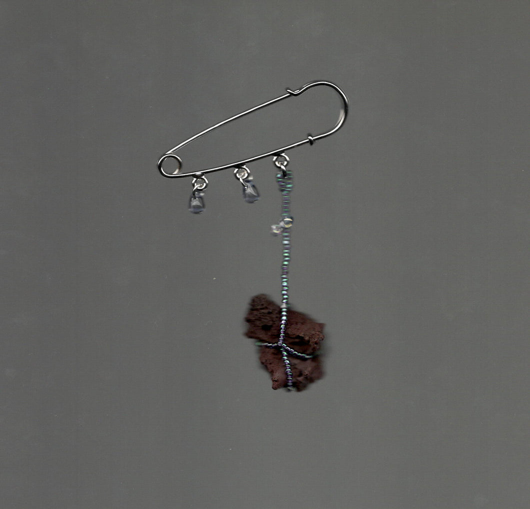 ROCK BROOCH NO.1
